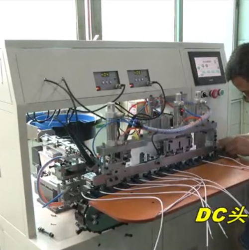 DC自动头焊锡机VA0视频展示